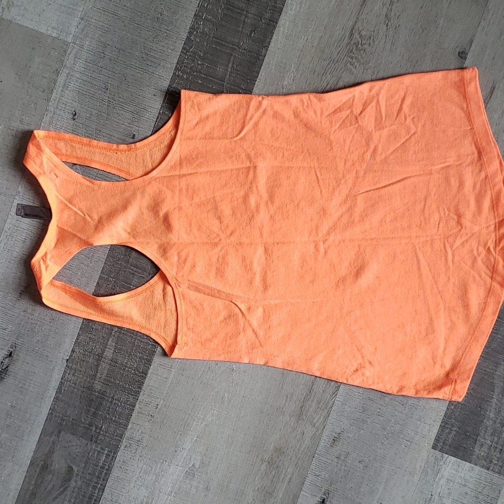 Tank top 🥳 - Picture 4 of 4
